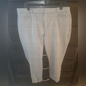 Banana Republic Size16 Short - Black and White Plaid Trousers